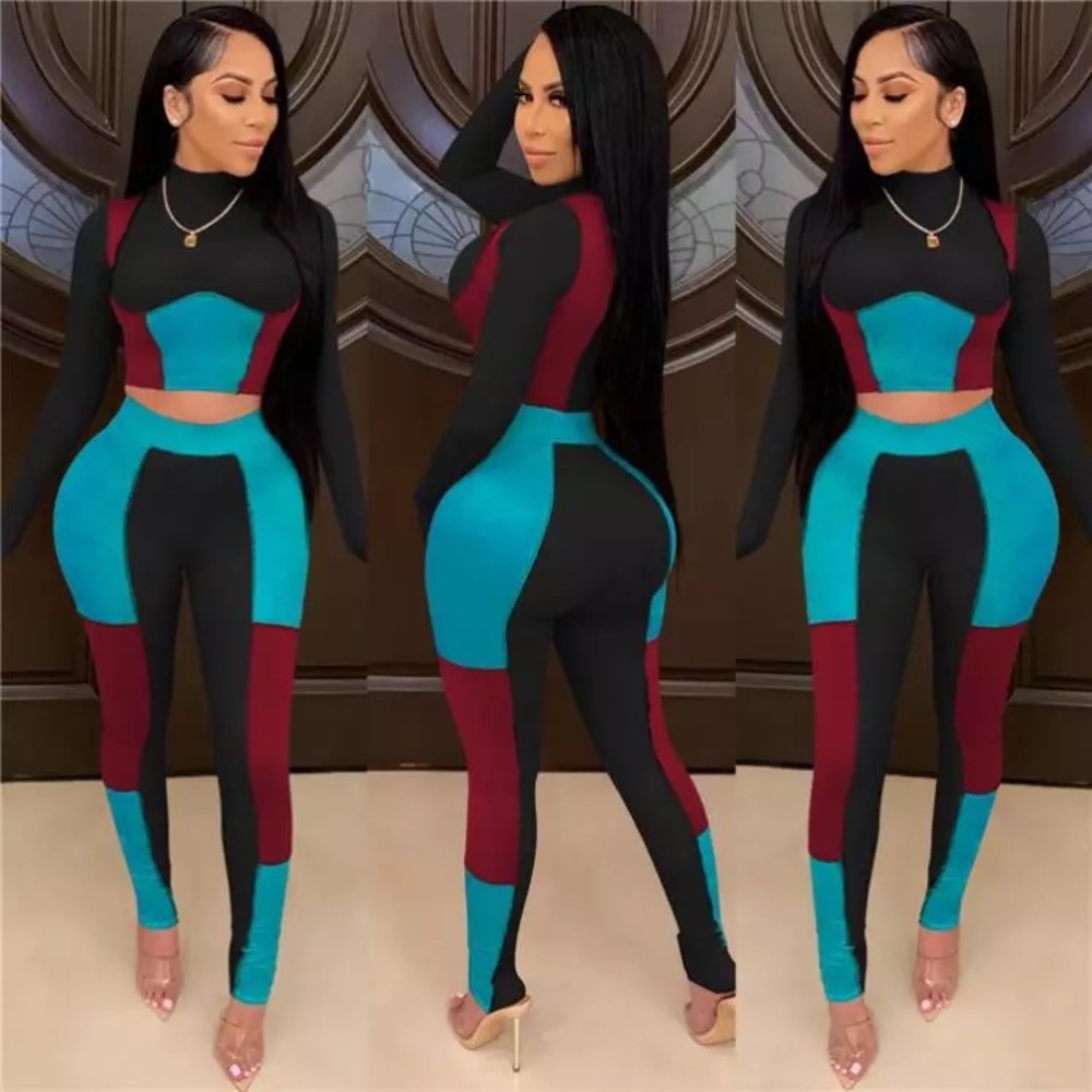 Colorblock Top & Bottoms - Picture 1 of 1